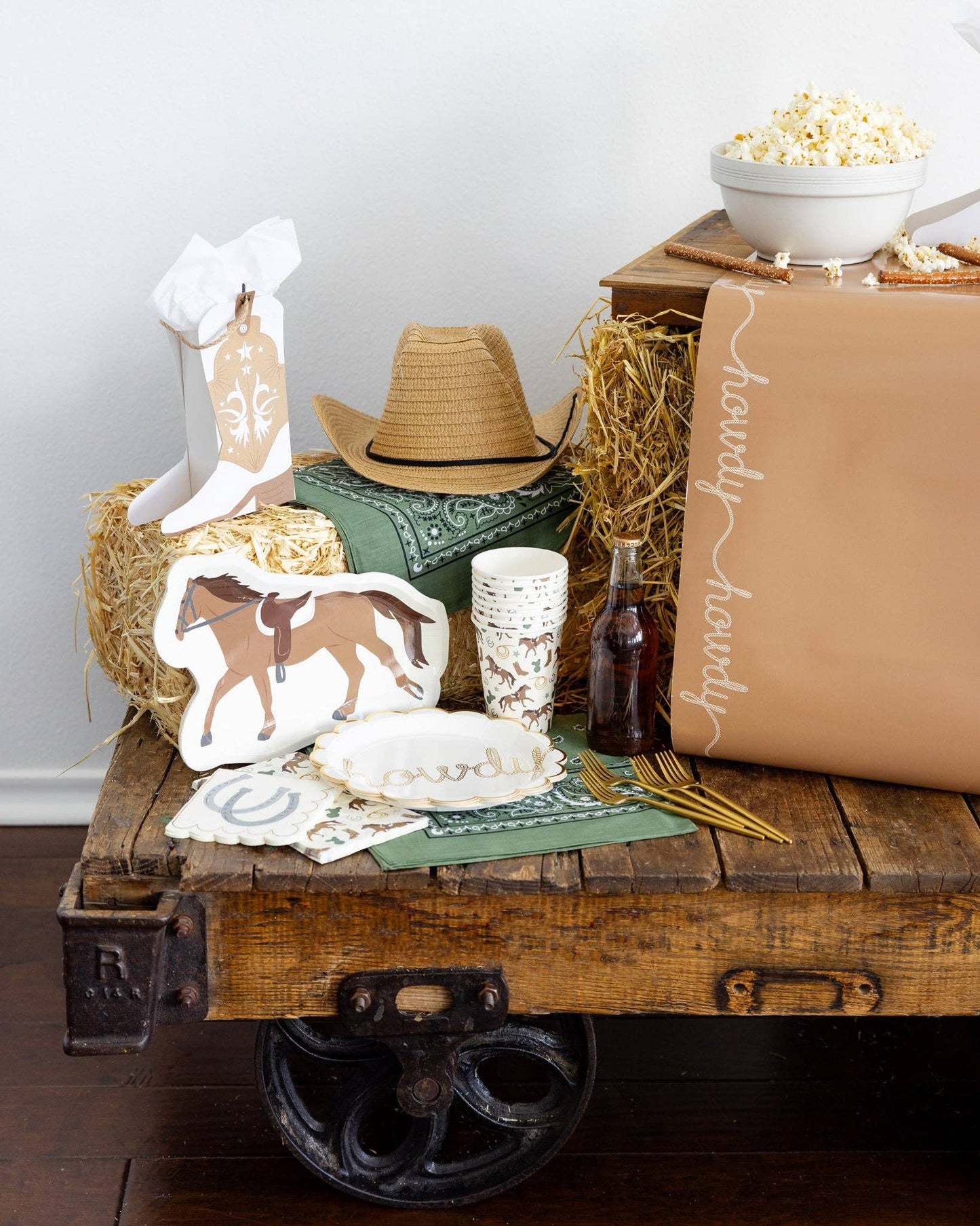Howdy Table Runner