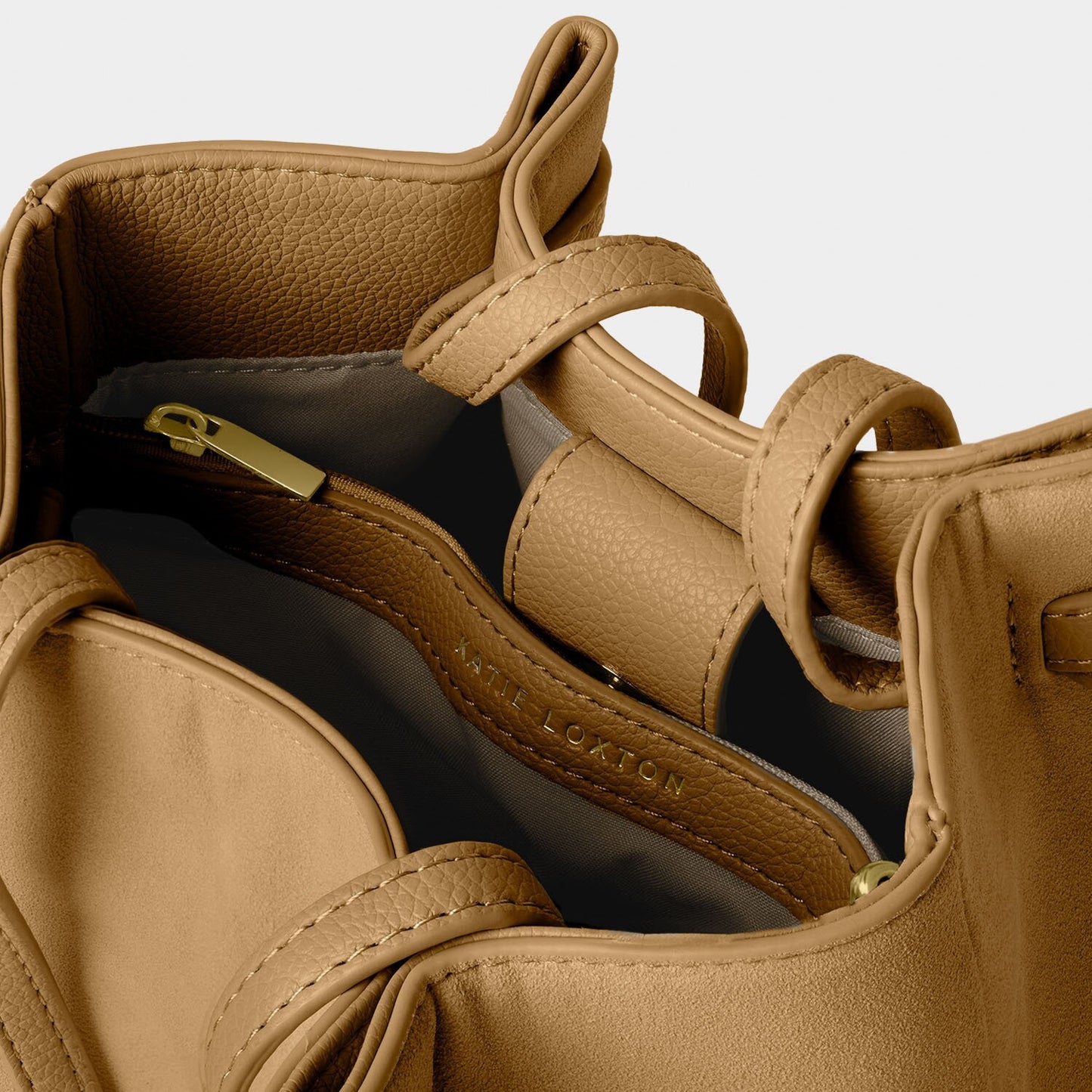 Celina Bucket Bag | Camel