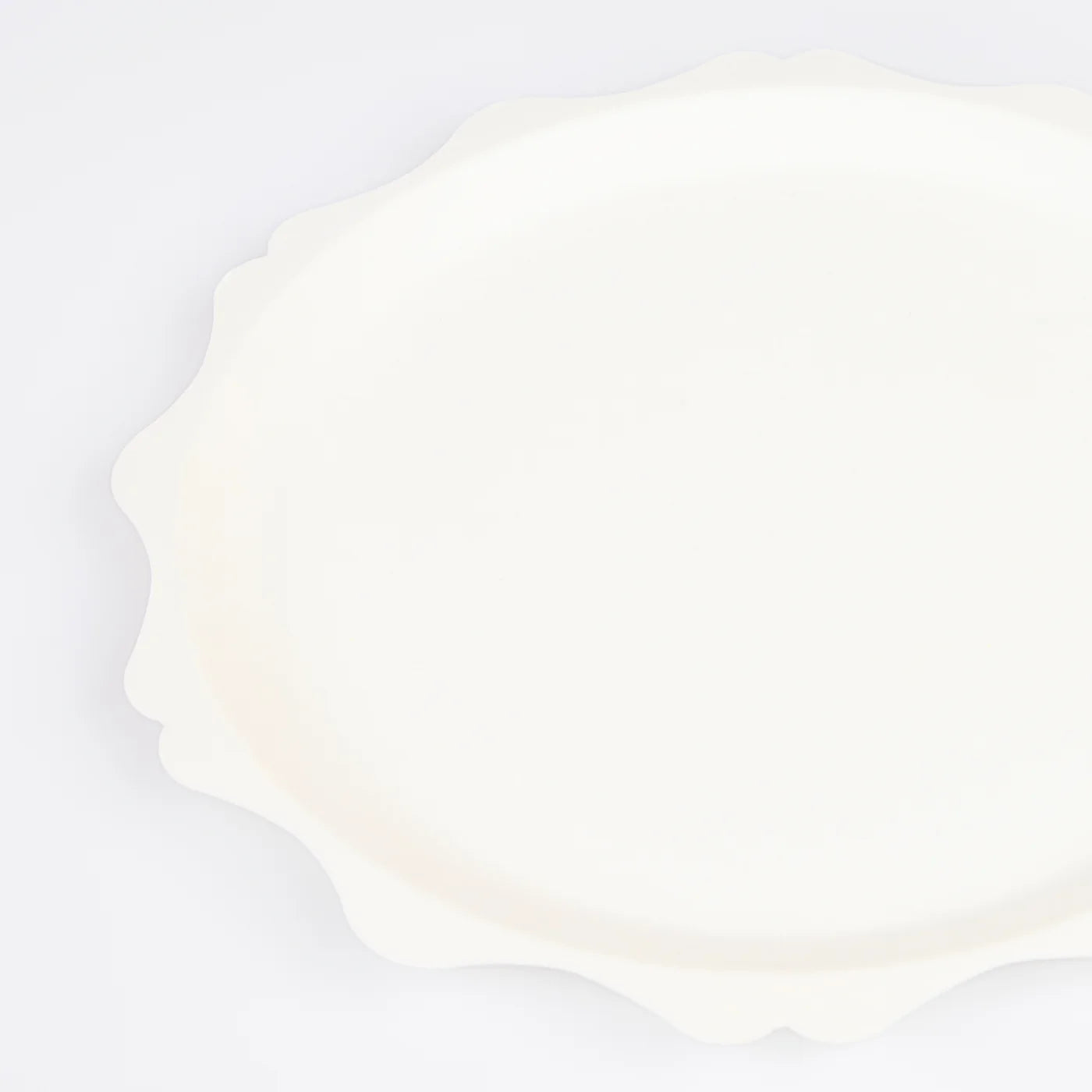 Cream Decorative Edge Compostable Dinner Plates