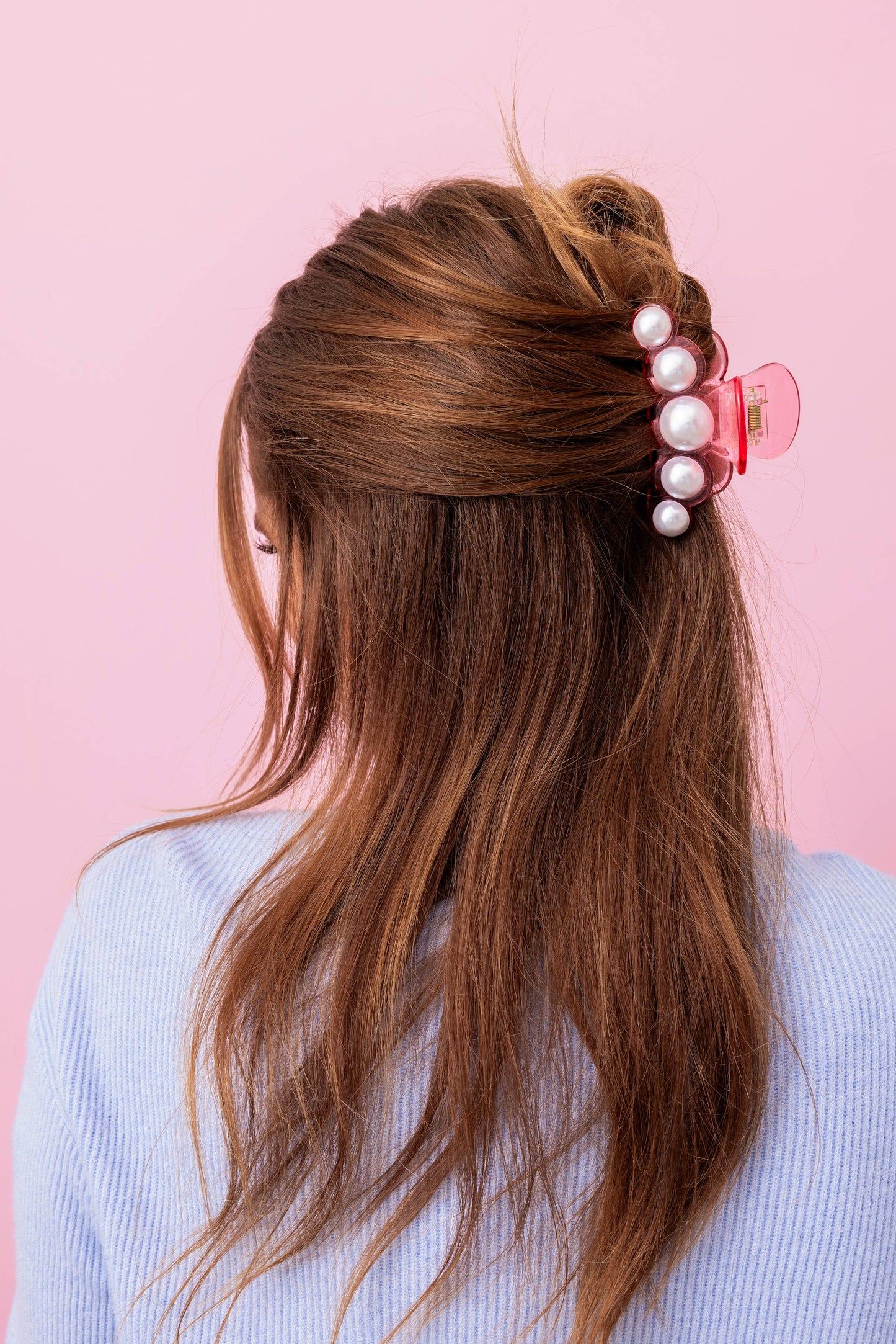 Claw Hair Clip - Translucent Pink w/ Pearl Beads