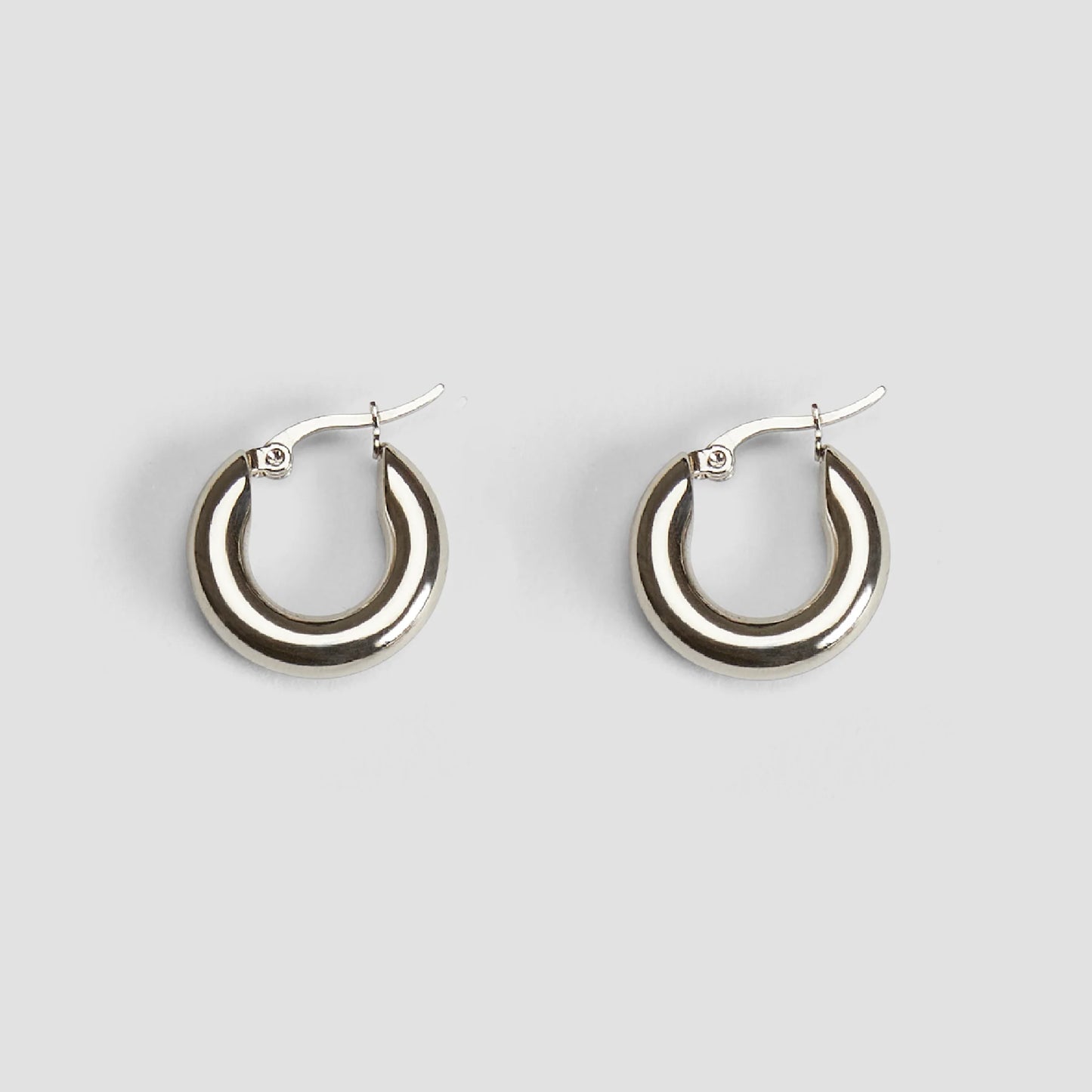 Medium Chunky Hoop Earrings | Silver