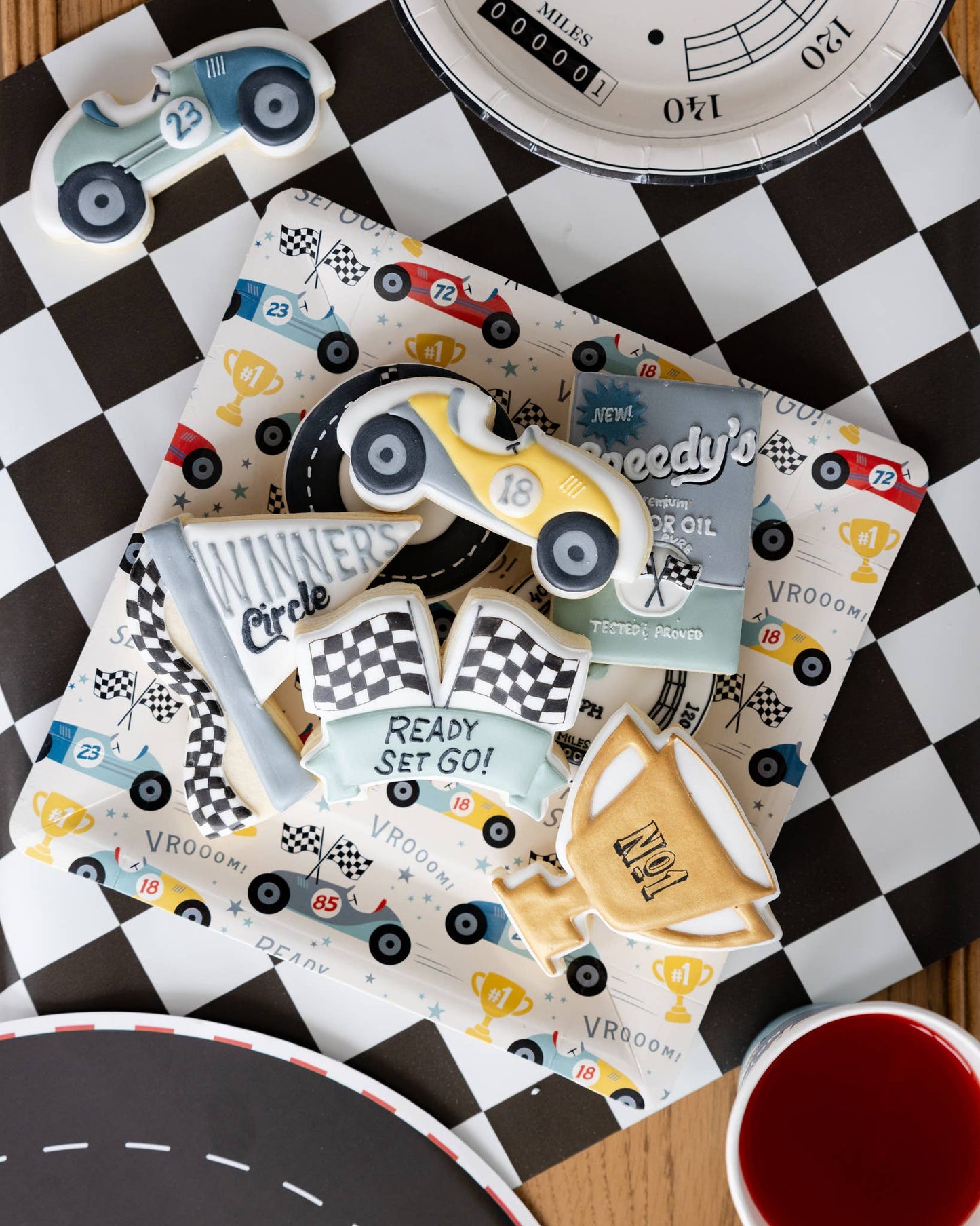 Miles per Hour | Checkered Flag Table Runner