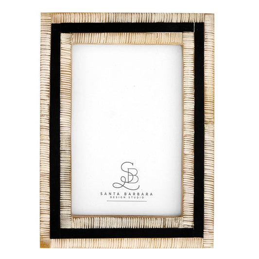 Horn Photo Frame | Bordered