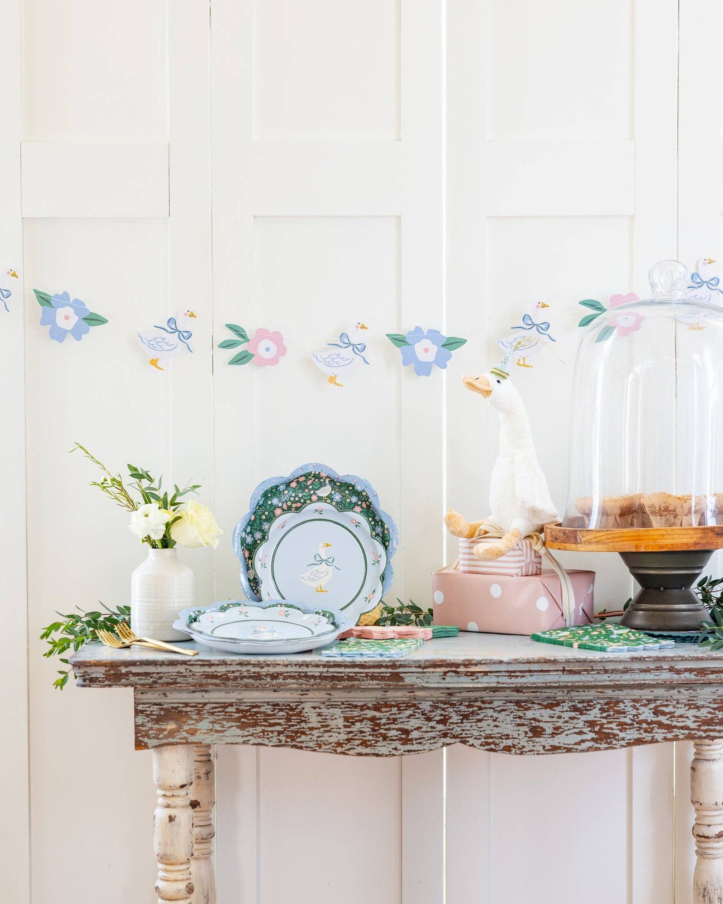 Goose Scalloped Plate